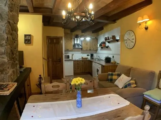 Basic Dağ Evi, 2 Yatak Odası, Şömine, Dağ Yamacı