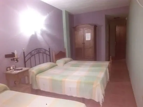 Tek Büyük veya İki Ayrı Yataklı Oda