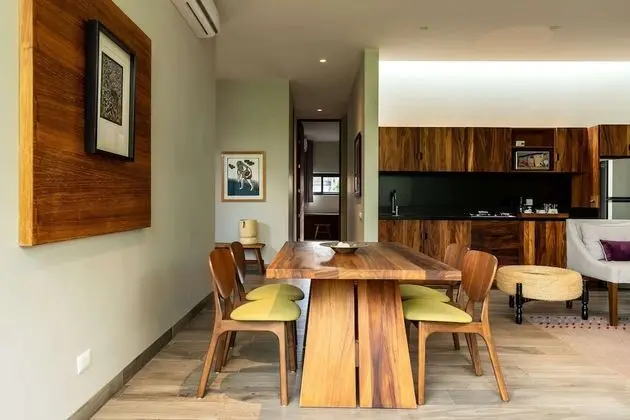 Deluxe Oda, 1 En Büyük (King) Boy Yatak ve Çekyat, Balkon, Bahçe Manzaralı