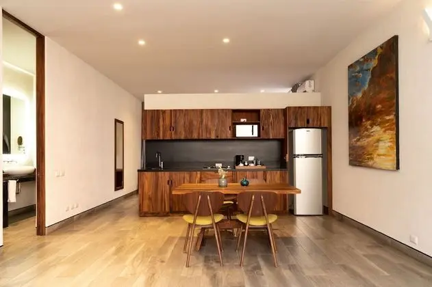 Deluxe Oda, 1 En Büyük (King) Boy Yatak ve Çekyat, Balkon, Bahçe Manzaralı