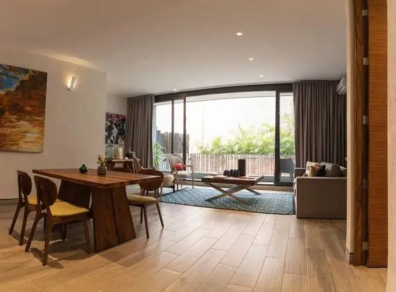 Deluxe Oda, 1 En Büyük (King) Boy Yatak ve Çekyat, Balkon, Bahçe Manzaralı