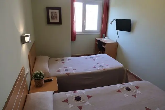 Tek Büyük veya İki Ayrı Yataklı Oda