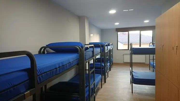 Ortak Ranzalı Oda, Karma Ranzalı Oda, Ortak Banyo (1 bed in a 12-Bed Dormitory Room)
