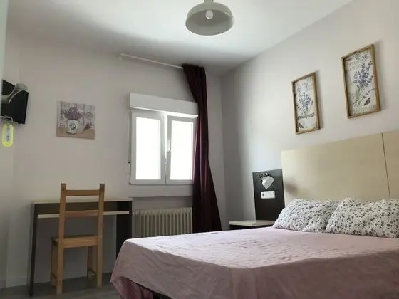 İki Ayrı Yataklı Oda, 2 Tek Kişilik Yatak
