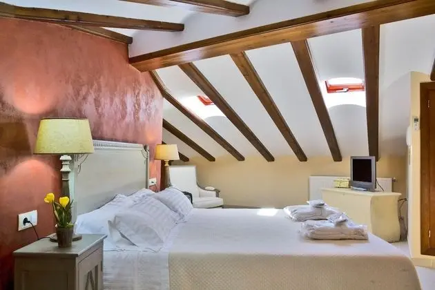 Superior Tek Büyük Yataklı Oda (La Blanca)