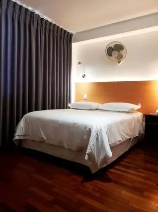 Superior Tek Büyük Yataklı Oda