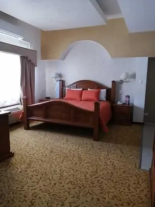 Tek Büyük Yataklı Oda