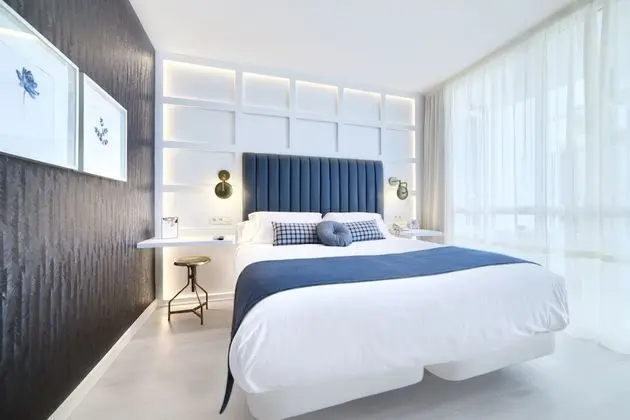 Deluxe Büyük Yataklı Tek Kişilik Oda