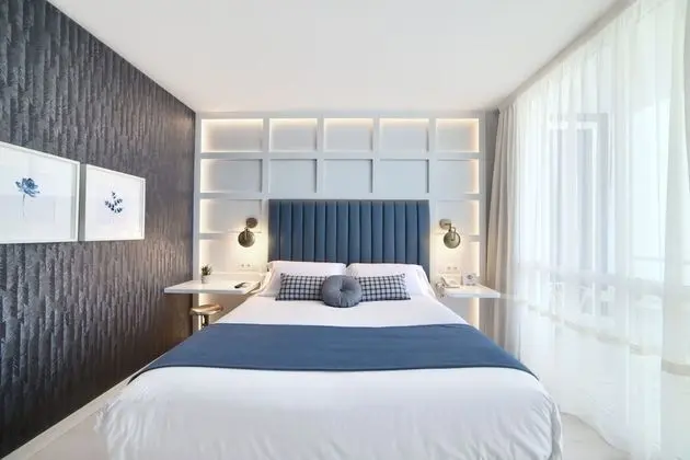 Deluxe Büyük Yataklı Tek Kişilik Oda