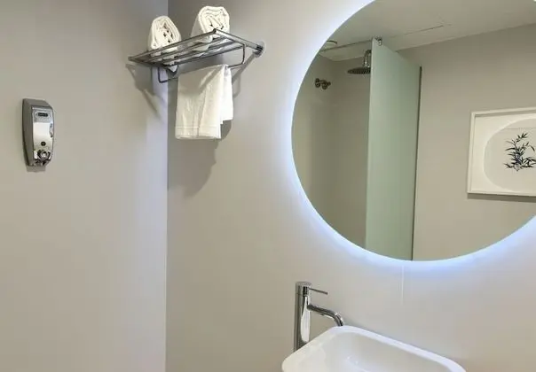 Deluxe Büyük Yataklı Tek Kişilik Oda