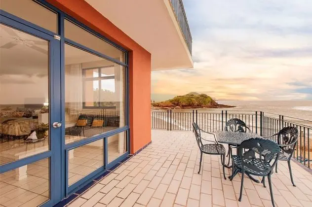 One Bedroom Suite