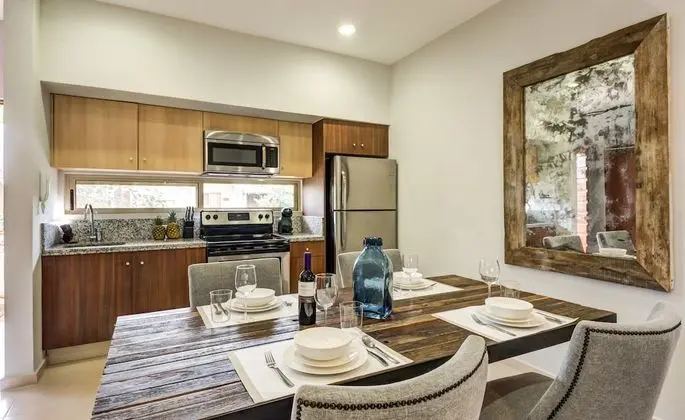 Çatı Katı Süiti (Penthouse), 1 En Büyük (King) Boy Yatak, Mutfak, Havuz Manzaralı
