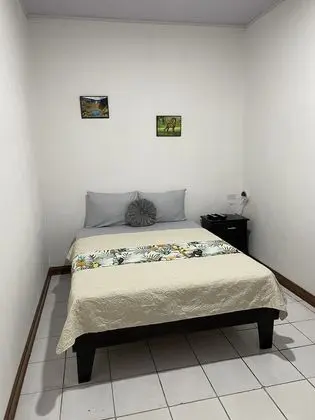 Standard Tek Büyük Yataklı Oda, Ortak Banyo