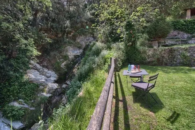 Bungalov (with garden)