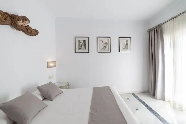 Tek Büyük Yataklı Oda