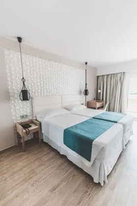 Deluxe Tek Büyük Yataklı Oda, Deniz Manzaralı (Spa Access)