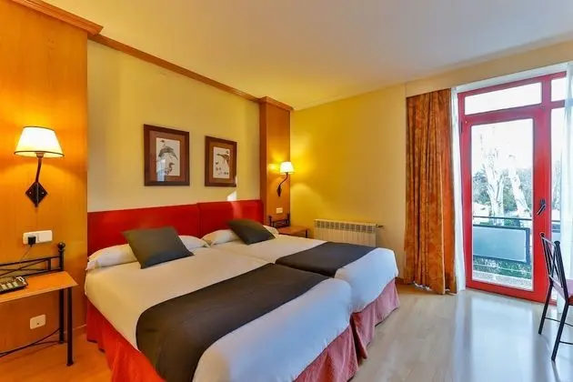 Superior İki Ayrı Yataklı Oda