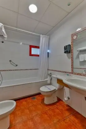 Superior İki Ayrı Yataklı Oda