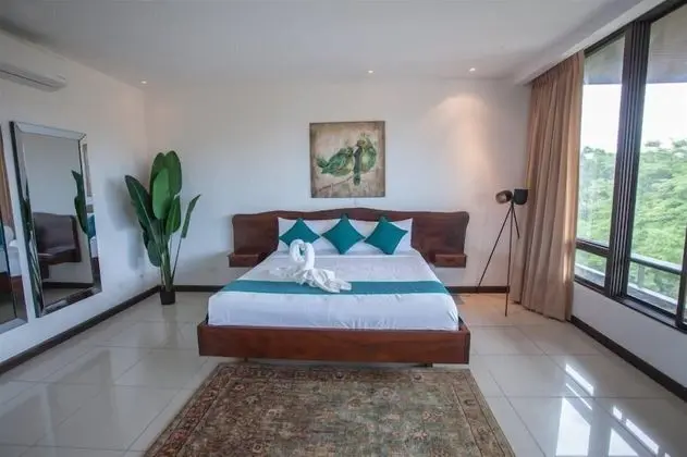 Luxury Daire, 3 Yatak Odası, Havuz Kullanımı, Kısmi Deniz Manzarası