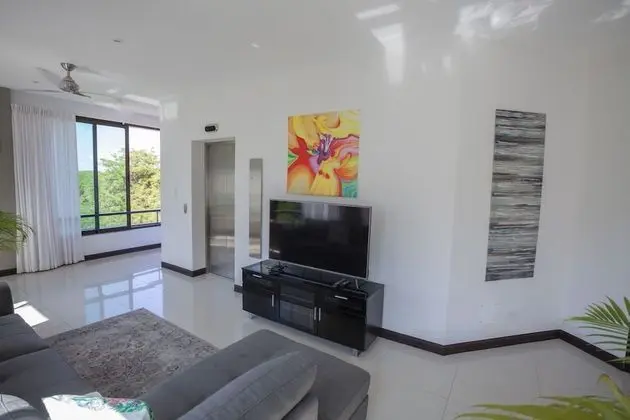 Luxury Daire, 3 Yatak Odası, Havuz Kullanımı, Kısmi Deniz Manzarası
