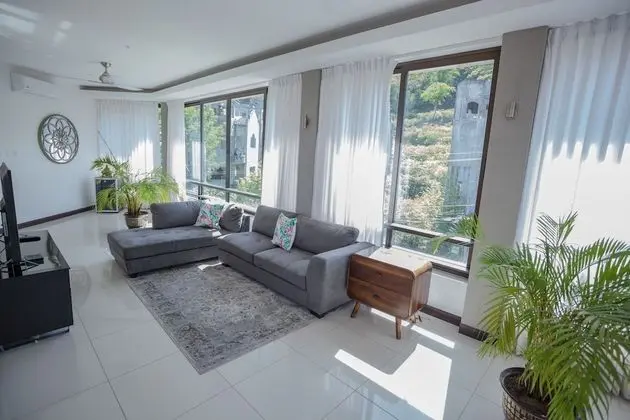 Luxury Daire, 3 Yatak Odası, Havuz Kullanımı, Kısmi Deniz Manzarası
