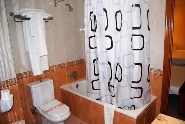 Standard Üç Kişilik Oda