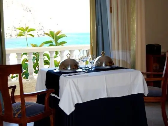 Üç Kişilik Oda (Orientada al Mar)