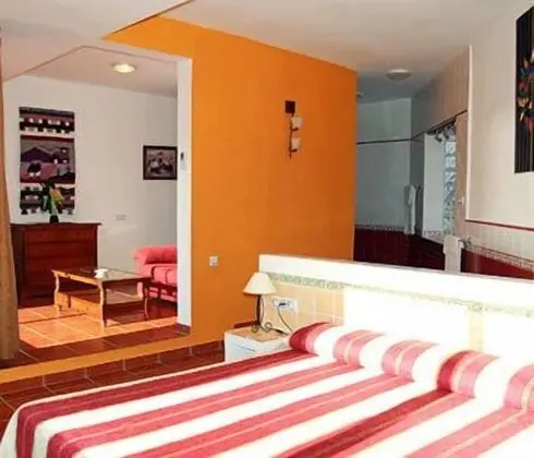 Tek Büyük Yataklı Oda, Teras, Deniz Manzaralı