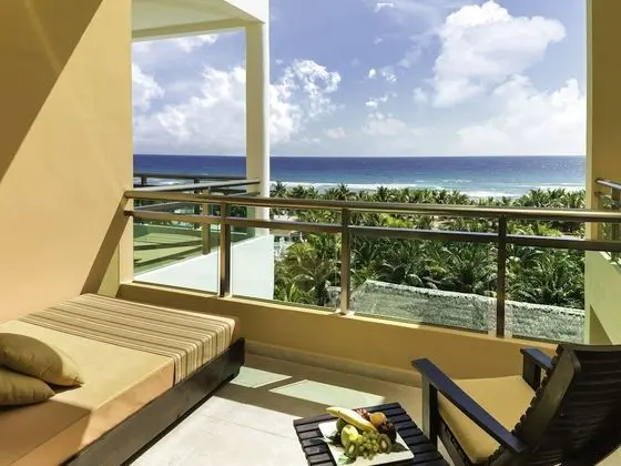 Premium Junior Suite