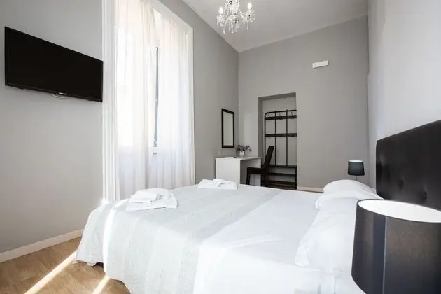 Tek Büyük veya İki Ayrı Yataklı Oda