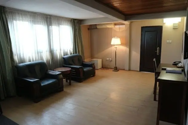 Apart Daire, 2 Yatak Odası, Küçük Mutfak