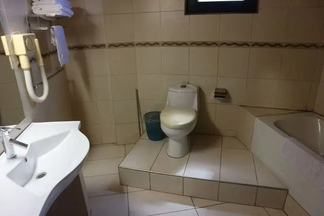 Apart Daire, 2 Yatak Odası, Küçük Mutfak