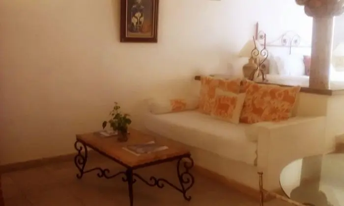 Suit Garden View King Bed
