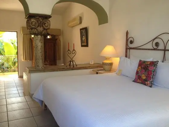 Suit Garden View King Bed