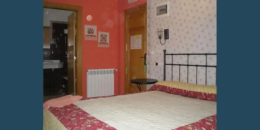 Tek Büyük Yataklı Oda