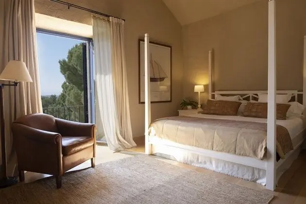 Tek Büyük Yataklı Oda, Balkon