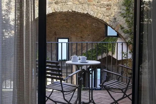 Tek Büyük Yataklı Oda, Balkon