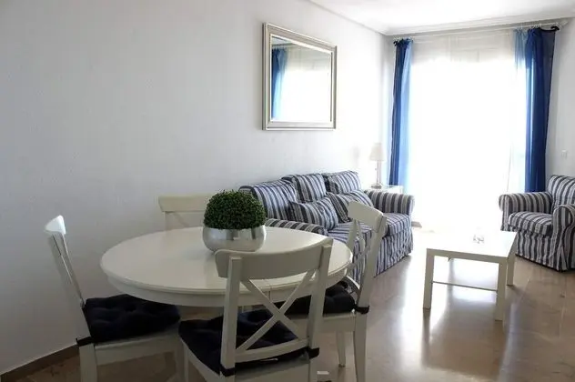 Apart Daire, 2 Yatak Odası, Balkon