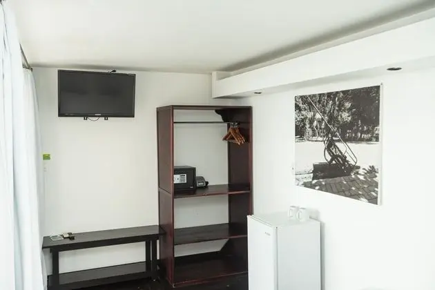 Standard Tek Büyük Yataklı Oda