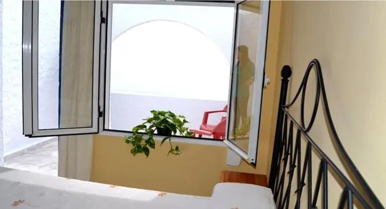 Üç Kişilik Oda (3 adults)