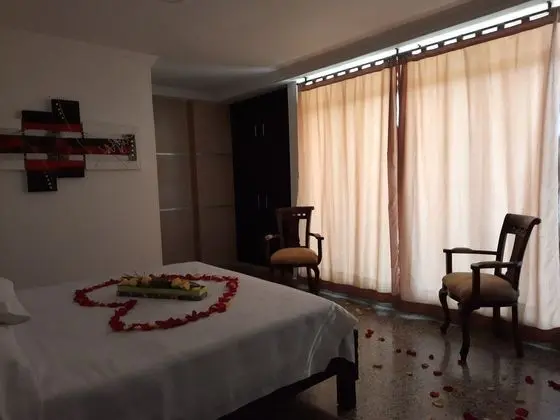 Tek Büyük Yataklı Oda, 1 Büyük (Queen) Boy Yatak, Özel Banyo