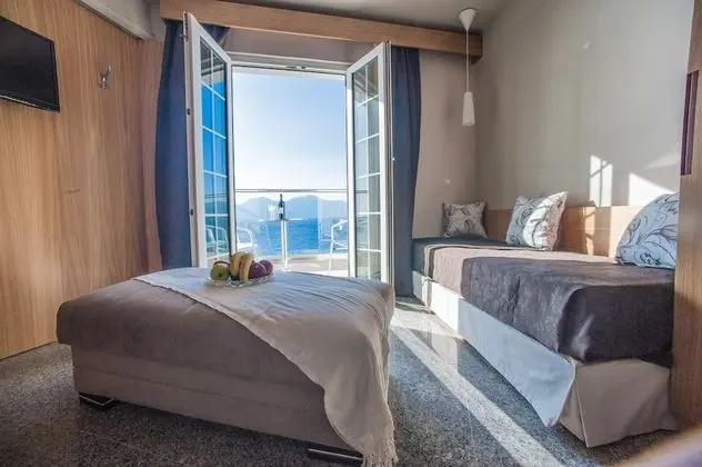Süit, Deniz Manzaralı