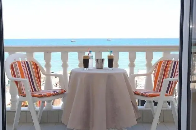 Tek Büyük Yataklı Oda, Deniz Manzaralı