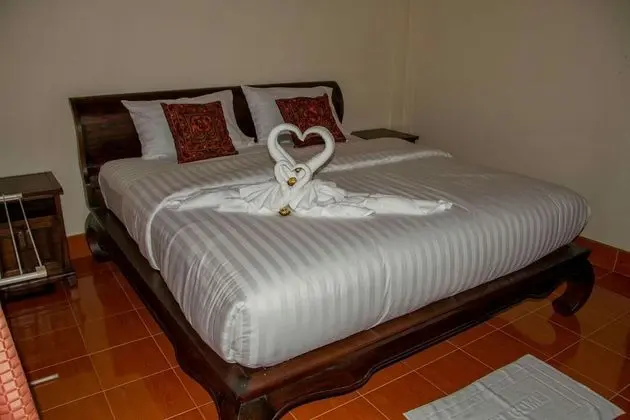 Standard Fan Room
