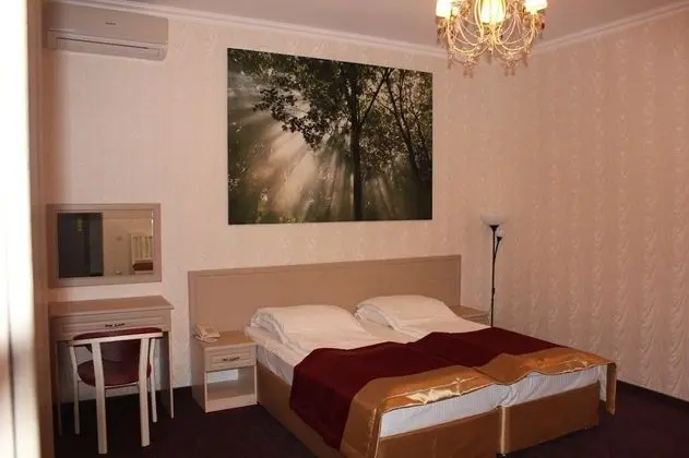 Comfort Tek Büyük Yataklı Oda