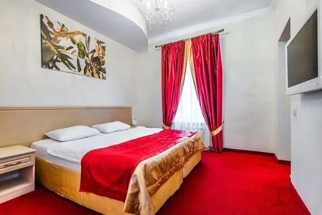 Standard Tek Büyük Yataklı Oda