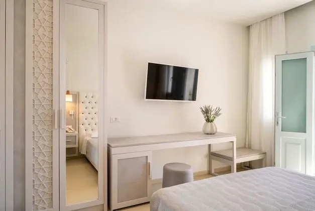 Deluxe Room with Spa offer