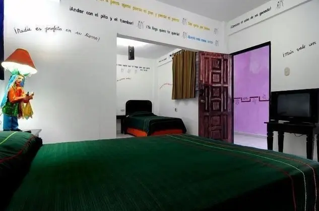 Üç Kişilik Oda