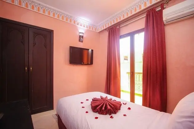 Tek Kişilik Oda, Özel Banyo, Avlu