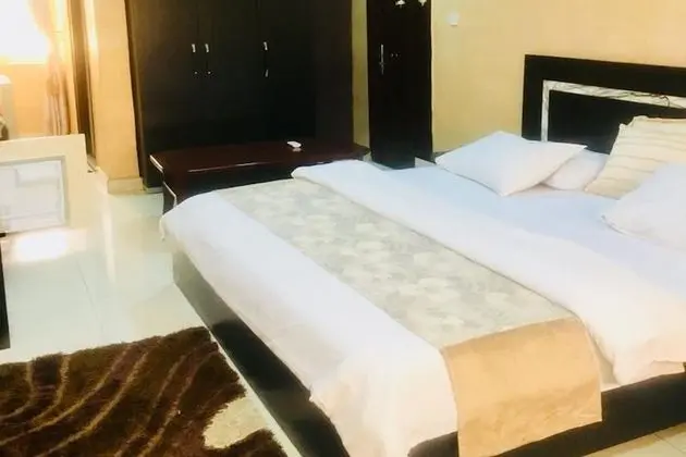 Executive Oda, 1 Büyük (Queen) Boy Yatak, Sigara İçilmez